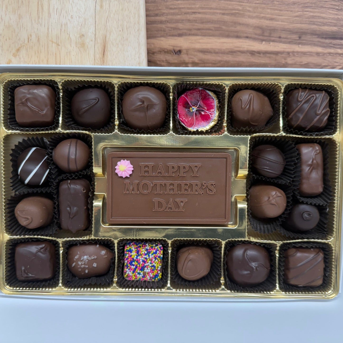 Happy Mother's Day Assortment (12 oz.)