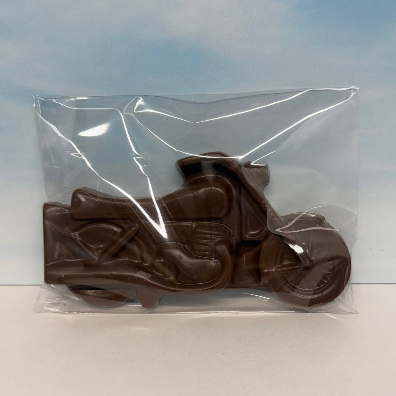 Motorcycle (milk chocolate)