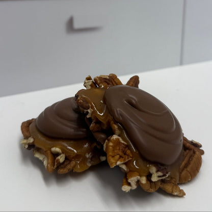 Pecan Caramel Nut Cluster (Jumbo) - Milk Chocolate